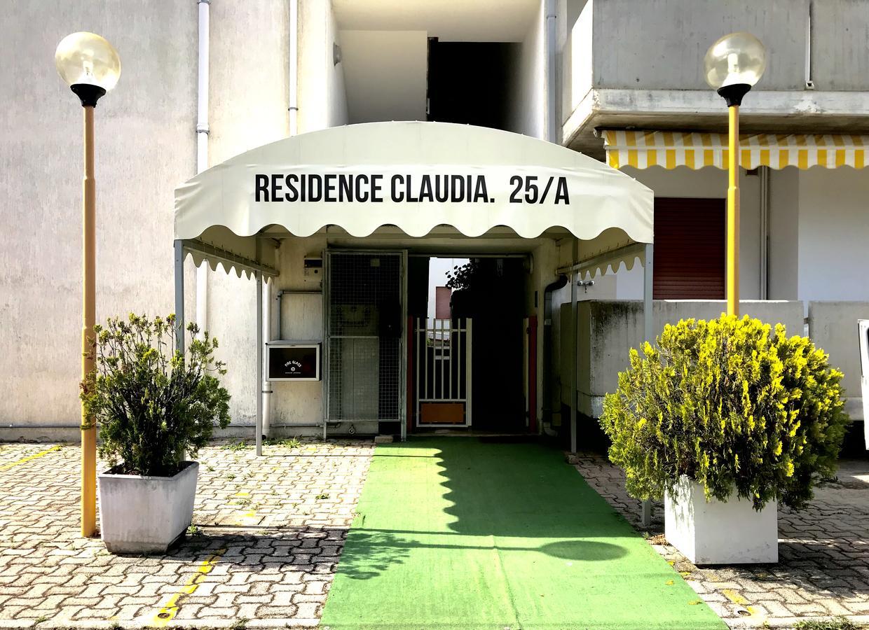 Claudia Residence アルバ・アドリアティカ エクステリア 写真